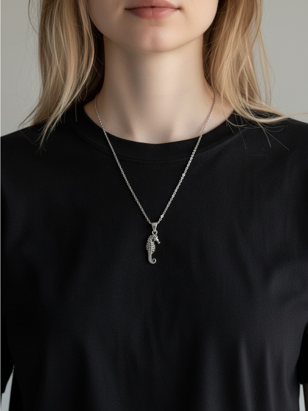 9/9 Sterling Silver Seahorse Pendant Necklace - Silver